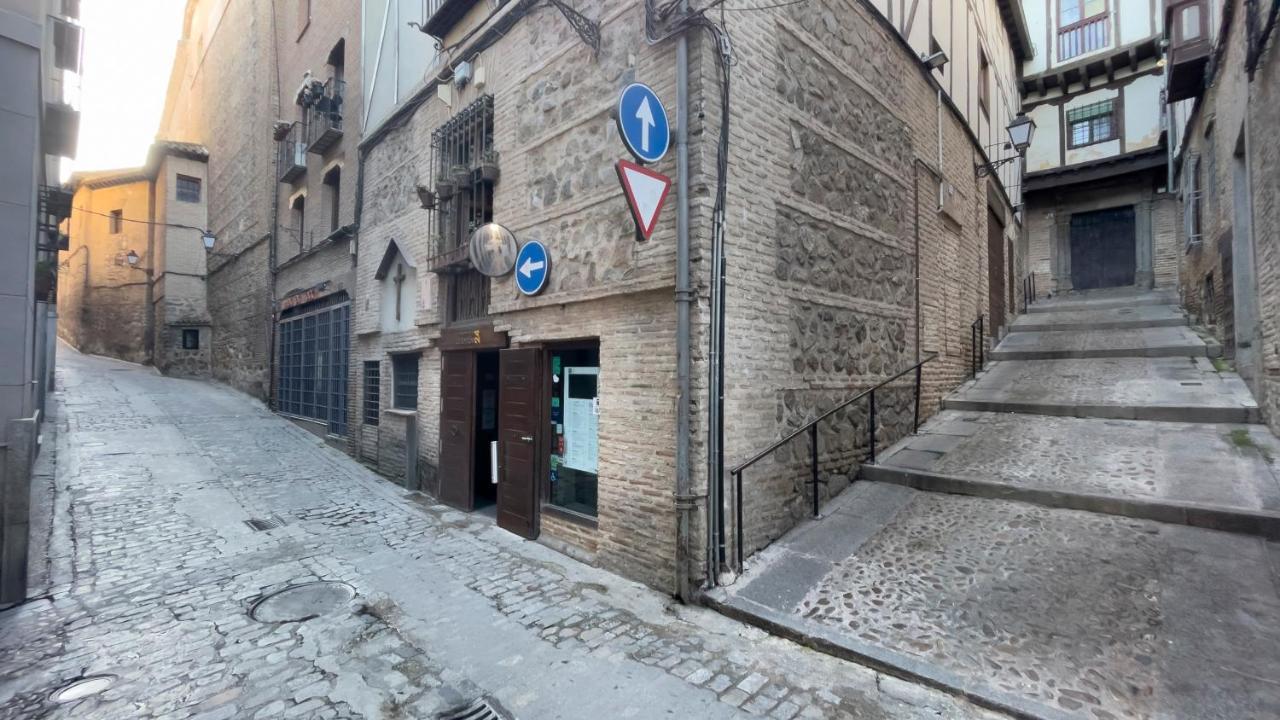 La Casa De Alfileritos *